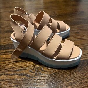 Sorel Joanie 111 Ankle Strap Sandal